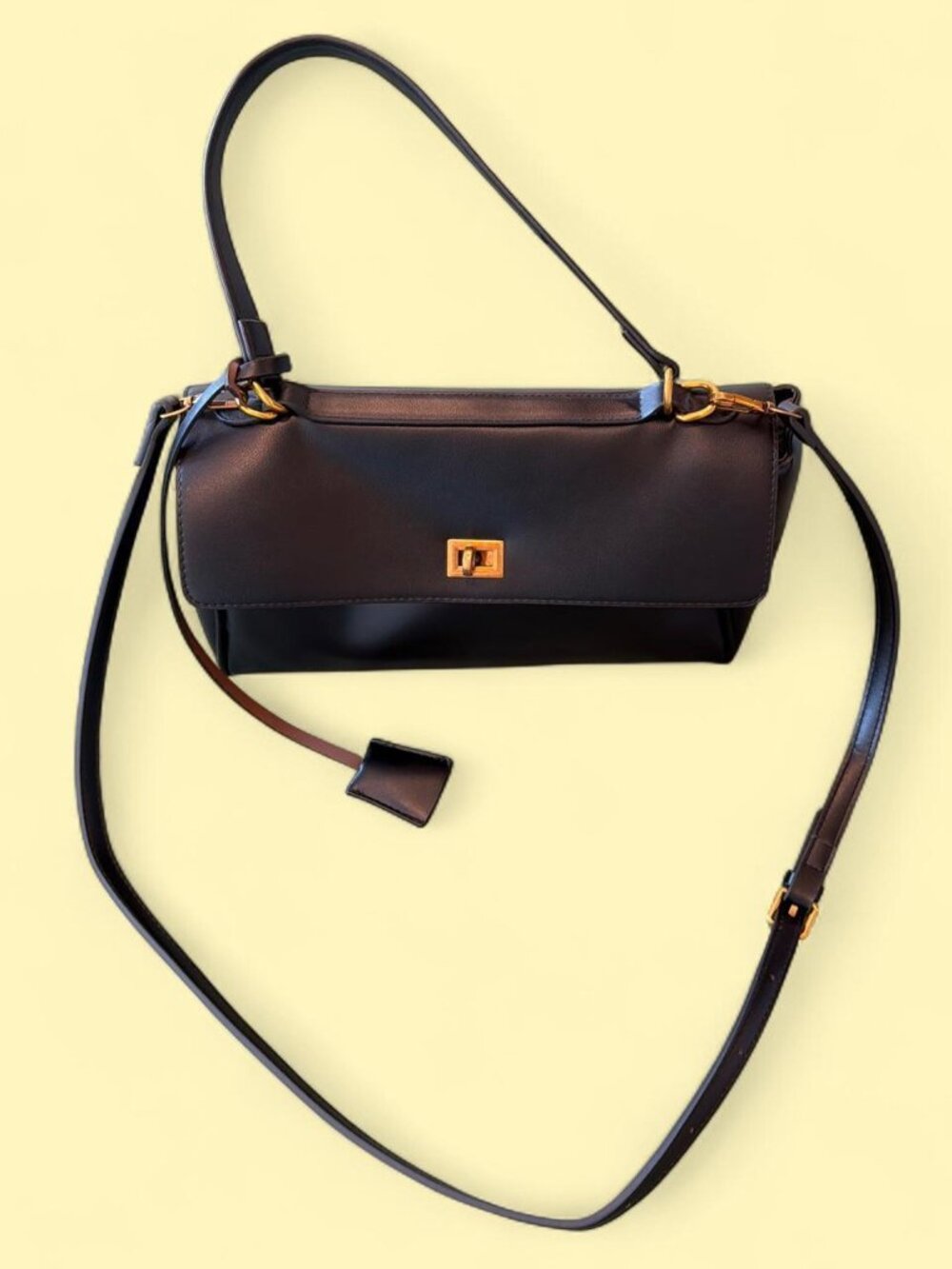 Vovia Ciara Essential Vegan Leather Bag